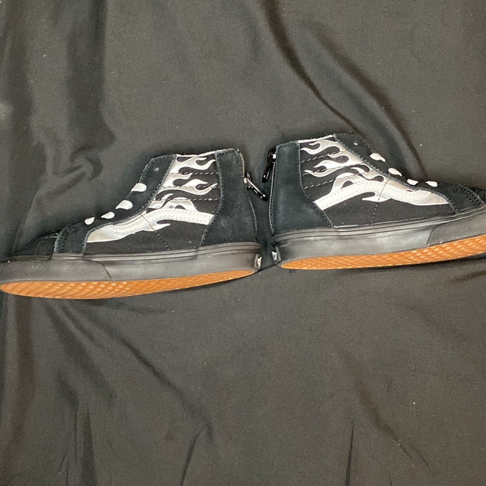 FLAME TODDLER VANS